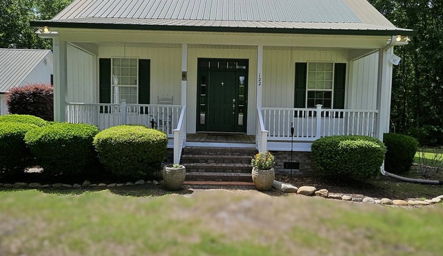 Charming 3-bedroom house with AC, WiFi in fantastic Eutawville
