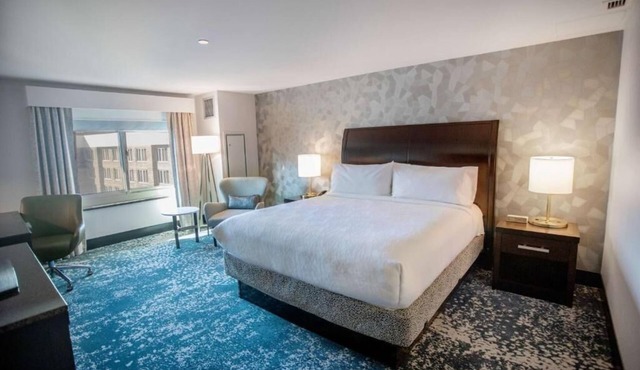 Charming Downtown Bethesda Unit Near Metro, NIH, Pet Friendly