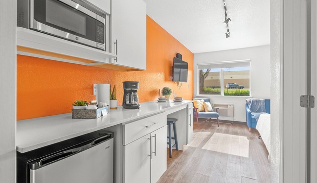 Chic 1-bedroom Micro Studio Apartment