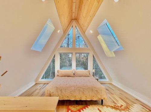 Chickadee A-Frame in Freeport