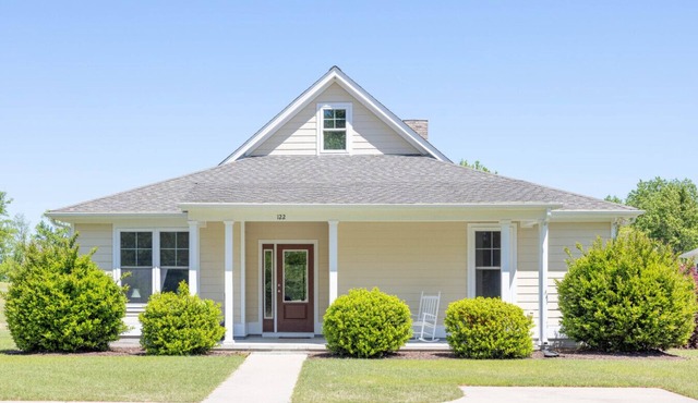 Chowan Villa 122: Stay & Play on Albemarle Sound