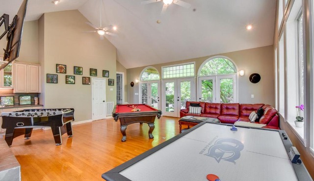 Clemson Game Day Villa Near Campus & Lakes