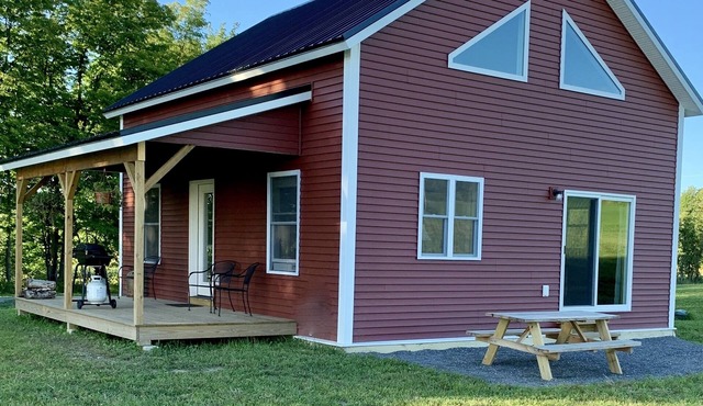 Clover Meadow Barn, pet friendly, close to Smugglers Notch