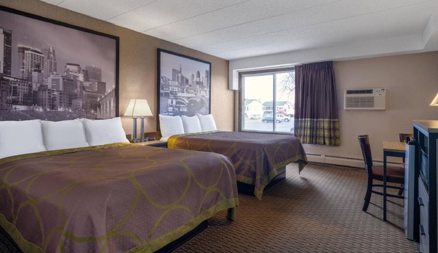 Coratel Inn & Suites by Jasper Owatonna - Comfort 2 Queen Bed NS