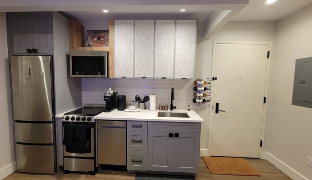 Cozy 1 bedroom in the Heart of Brooklyn!
