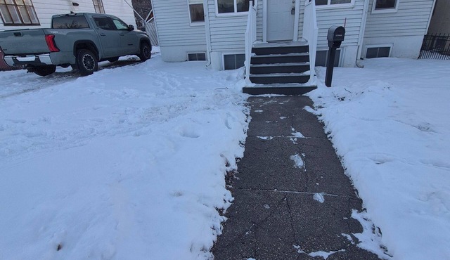 Cozy 2-bedroom house in Bismarck close to downtown