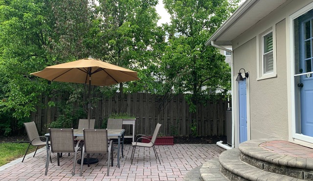 Cozy asbury apartment with in unit washer dryer and shared back yard