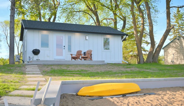 Cozy Beach Cabin