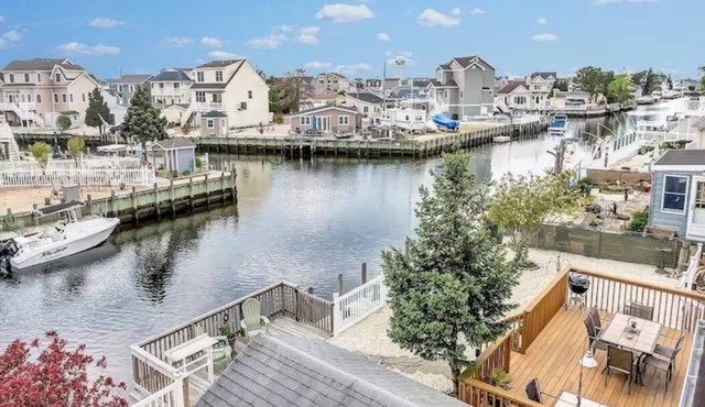 Cozy home on the water. Pet friendly and just a 5 minute drive to LBI beaches!