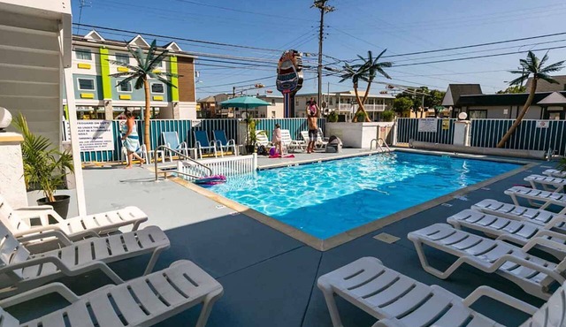 Daytona Inn and Suites - Two Bedroom Apartment