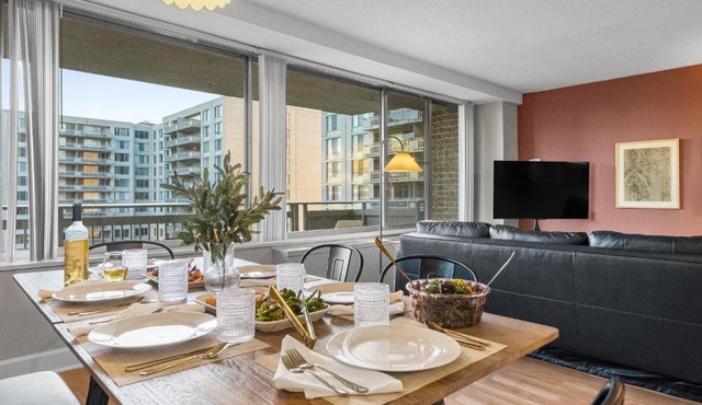 DC Luxury Apartment Near Metro