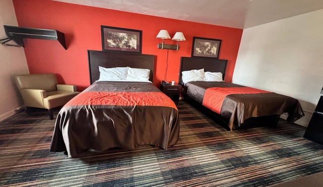 Deluxe 2 Full Beds Non Smoking