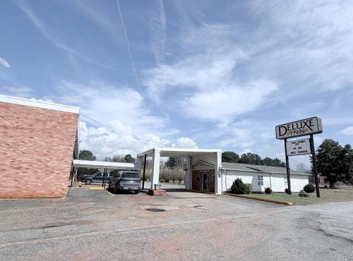 Deluxe Inn