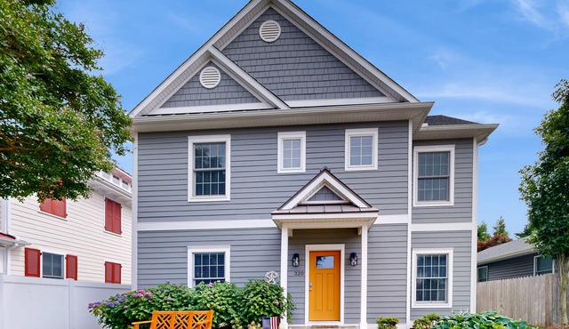Dog-friendly, 2-story home near beach with private outdoor pool, W/D & AC