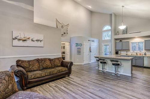 Dog-Friendly Home with Free WiFi, Central AC, Firepit, & Furnished Deck