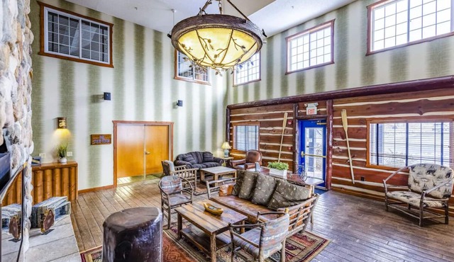 Downtown Proximity! Award-Winning Hotel with Homely Comfort & Rustic Charm