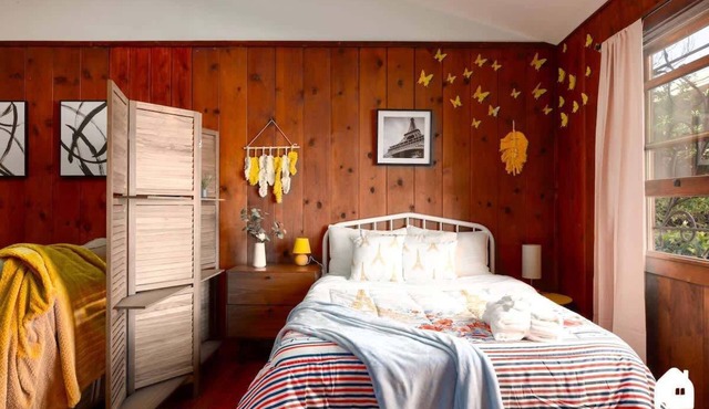 Downtown Studio Garden Cottage | Near UC + Parking in Berkeley