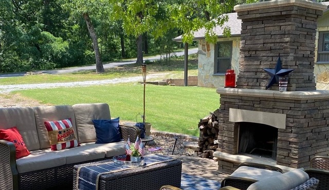 Dripping Springs Lakeview Retreat