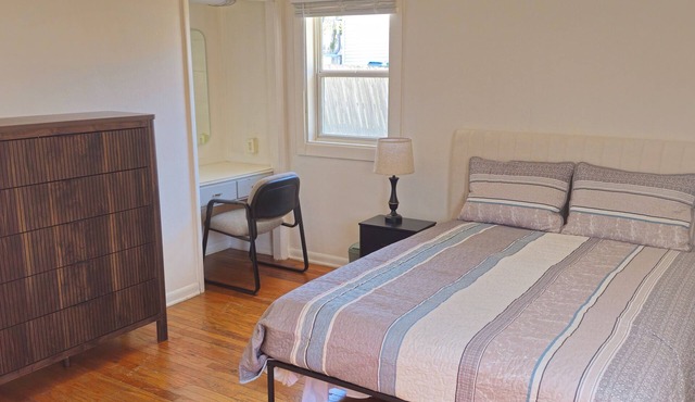 East Side 3 Bedroom