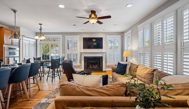 Eastport 4 Bedroom Spacious Gem on Jefferson