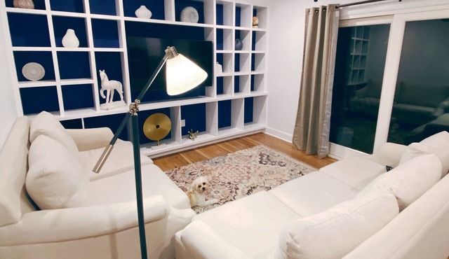 Elegant 2BDR Suite with 2 King Beds
