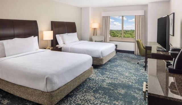 Elegant Bethesda Pet Friendly Stay Near NIH, Metro And Downtown DC