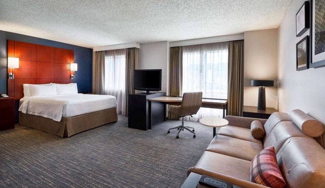 Enjoy a Hassle-Free Stay! Pet-Friendly, Close to William Paca Garden