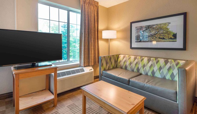 Extended Stay America Suites Newark Woodbridge
