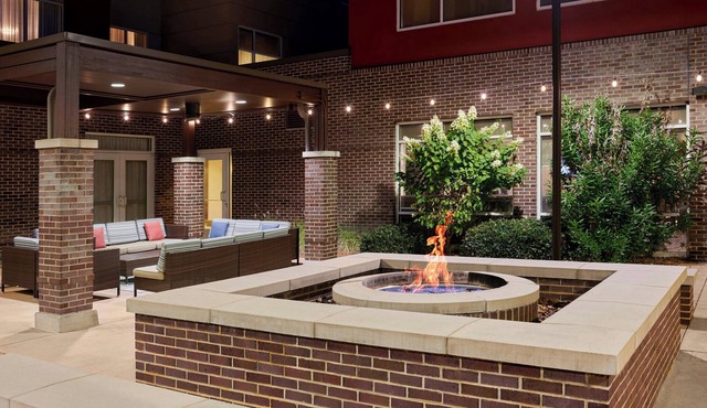Fairfield Inn and Suites by Marriott Charlotte Airport