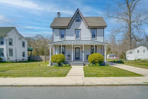 Family-Friendly Mays Landing Home Near The Cove!