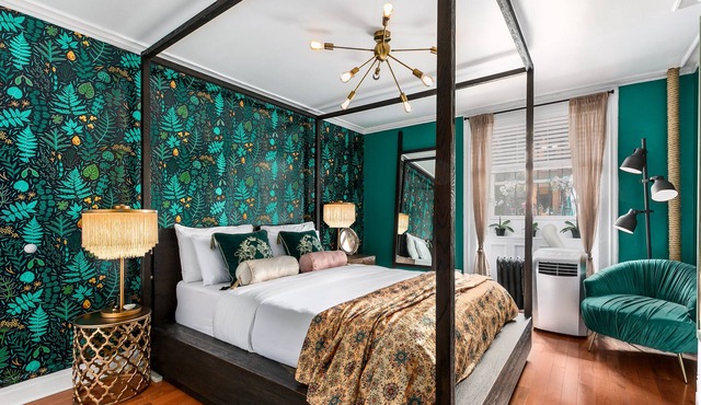 Fun Clinton Hill One Bedroom with private entrance