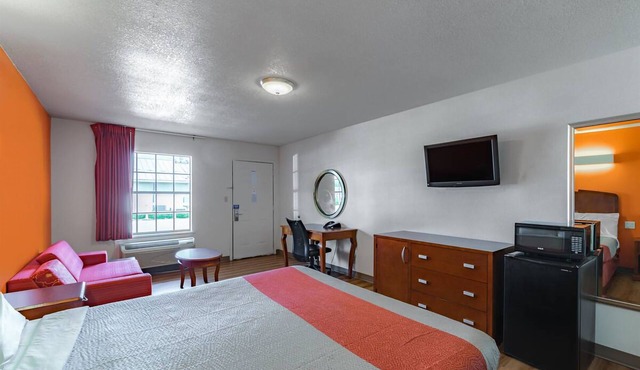Giddings Executive Inn