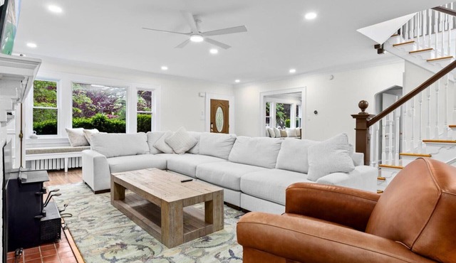Grand Ventnor Estate - Luxurious 8BR Mansion