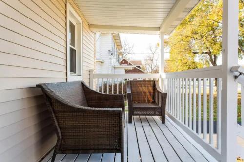 Great For Families DT Libertyville near Naval Base