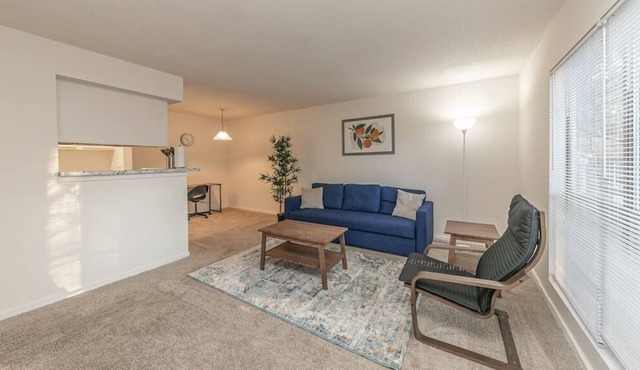 Grove 1112 · Cozy 1 Bdrm 2 Beds Columbia Apt