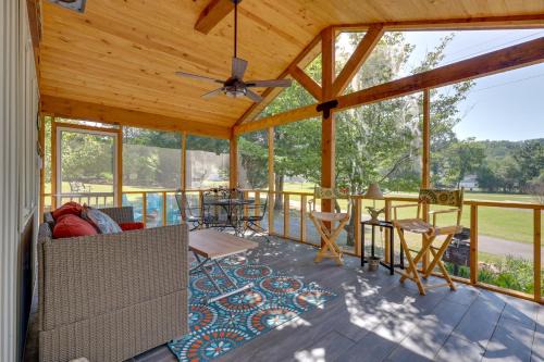 Guntersville Lake Home w/Deck & Covered Boat Slip