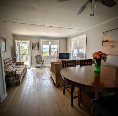 Heart of Beach Haven - Bay view