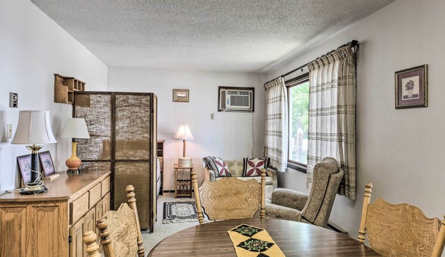 HighPlaines Haven w/Views, Hunting & Fishing!