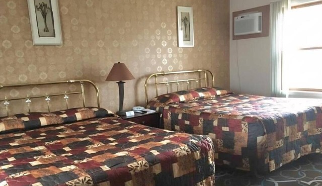 Hilltop Motel in Montello