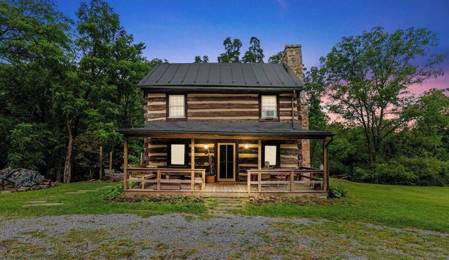 Historic chalet w/porch & BBQ grill
