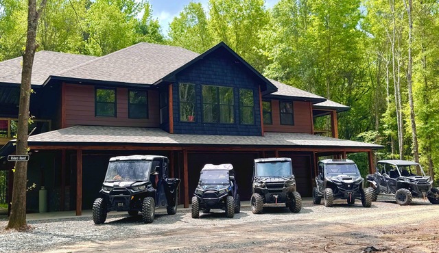 Hit the trail from the property! Game room, fire pit and 4 king suites