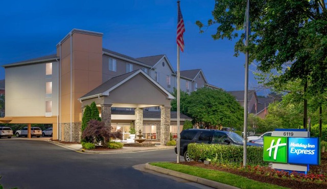 Holiday Inn Express Chapel Hill by IHG