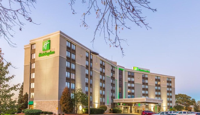 Holiday Inn Rockford I-90&Rt 20 State St by IHG