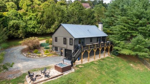 Horse Valley Lodge