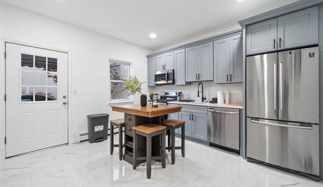 Hudson Oasis - Sleeps 10 - NYC - EWR - Free Parking