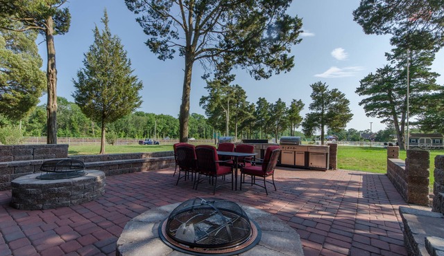 Hyland Motor Inn
