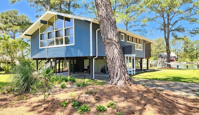 Kingslanding- 4BR | Canalfront | Screened Porch