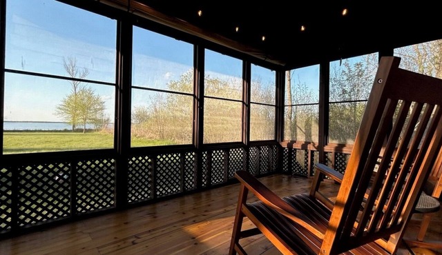 Lake Cabin