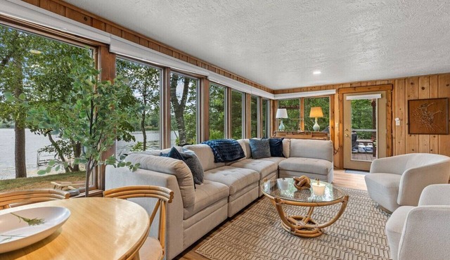 Lakefront Brainerd Cabin w Deck, Fire Pit!
