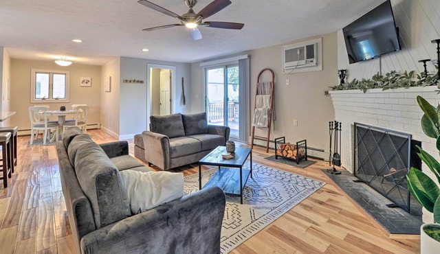Lancaster Haven: Large Yard, Community Beach!